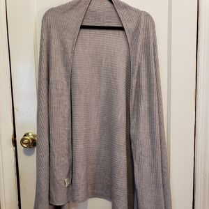 NWOT A New Day grey wrap